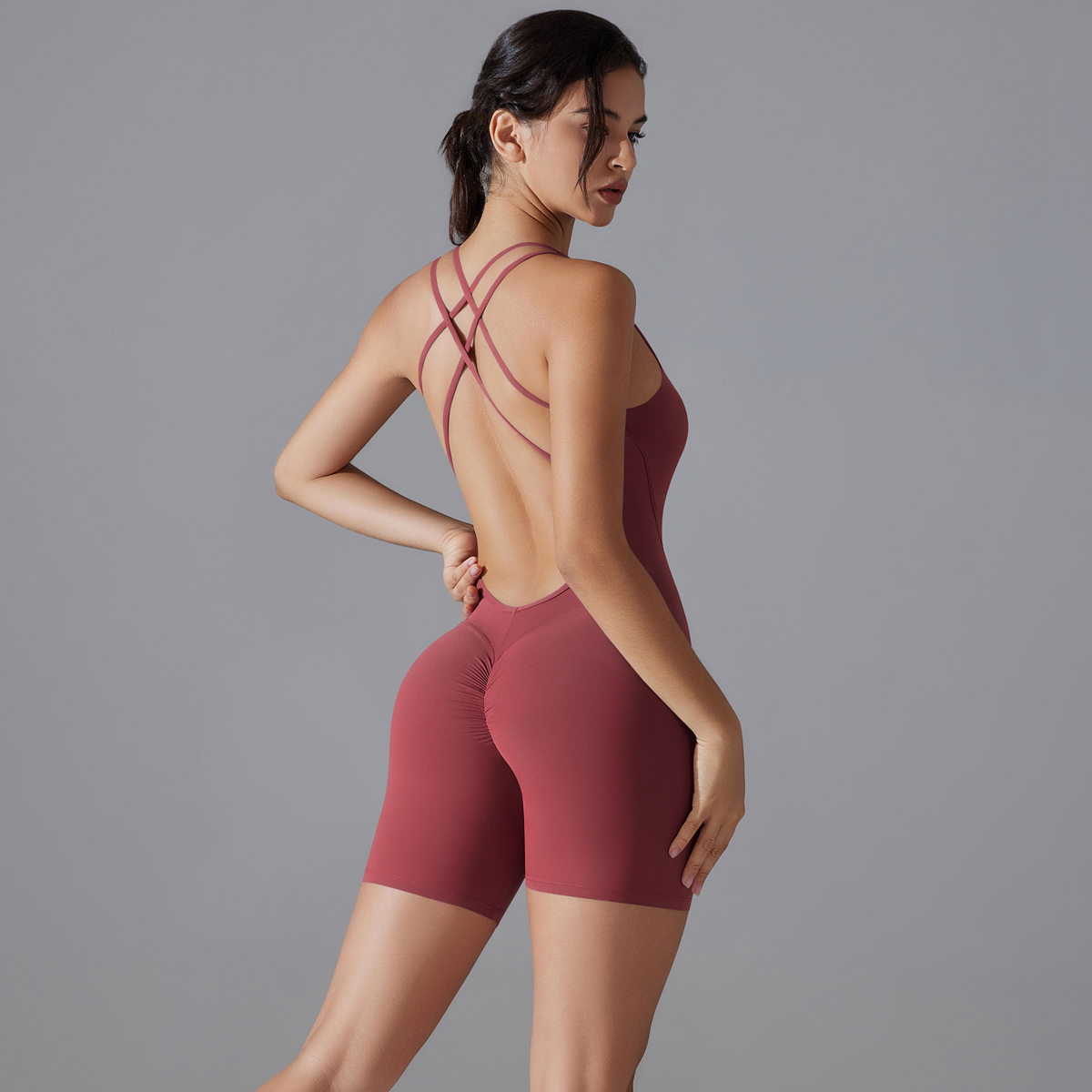 Yoga Set Sexy Backless Sporty  - Home Office Romance ulasan dan harga